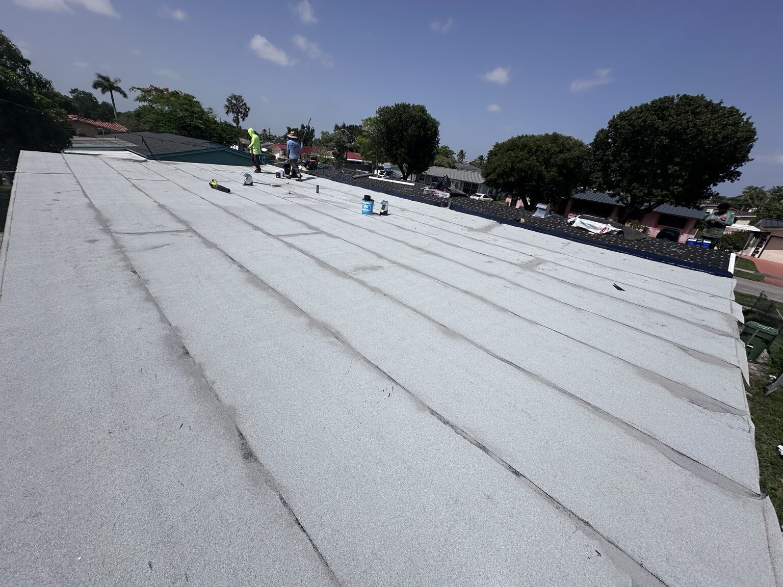 Flat roof membrane installation